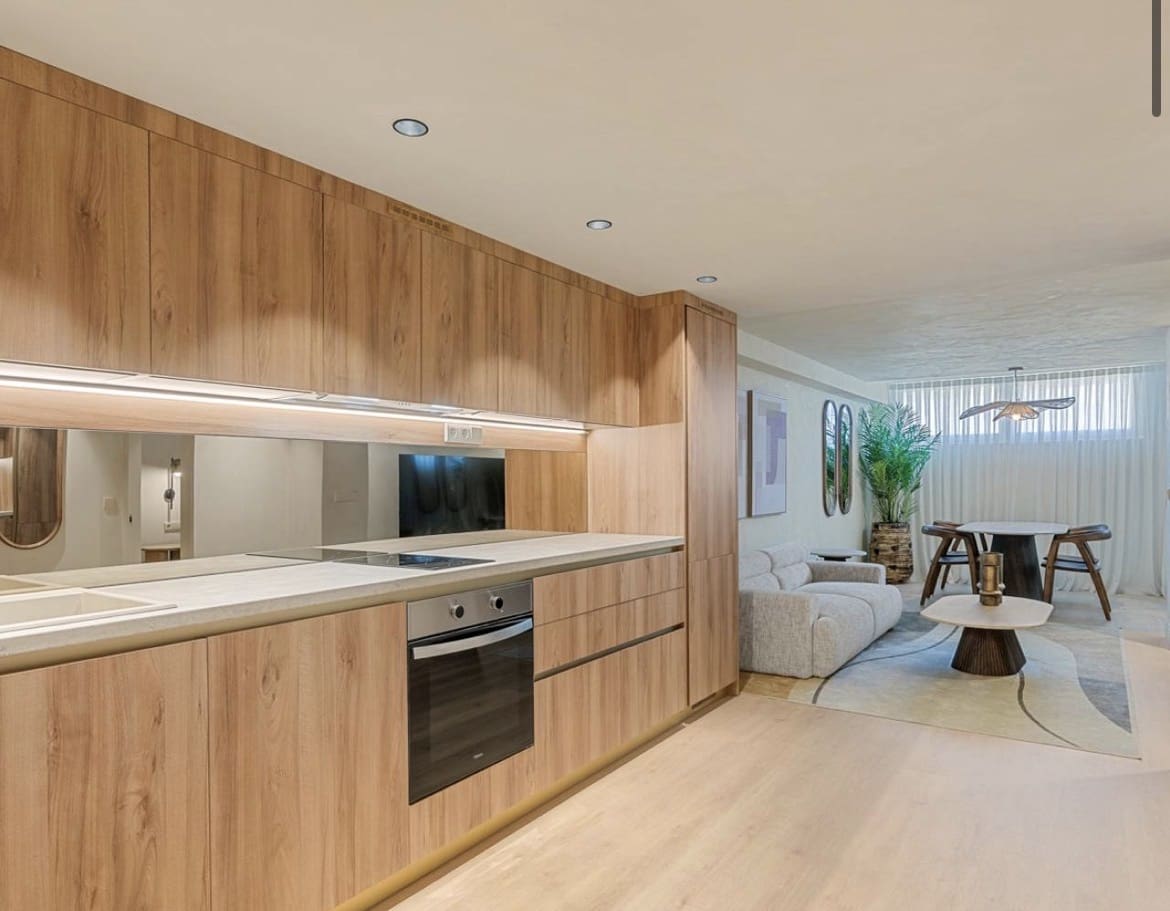 2 camera da letto Appartamento sulla Spiaggia in vendita in Alicante citta con garage - 225.000 € (Rif: 10038551)