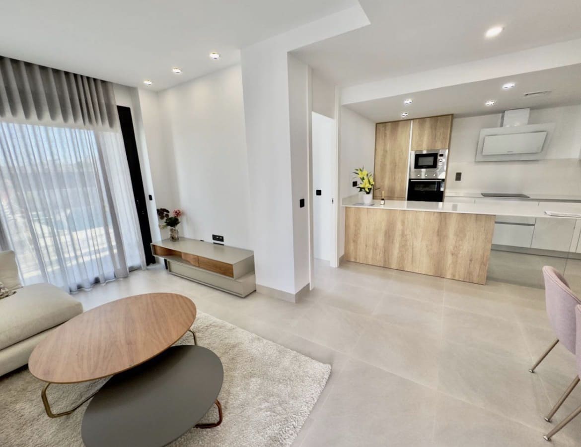 3 soverom Villa til salgs i Benijofar med svømmebasseng garasje - € 465 000 (Ref: 10038560)