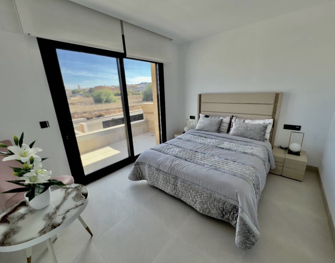 3 soverom Villa til salgs i Benijofar med svømmebasseng garasje - € 465 000 (Ref: 10038560)