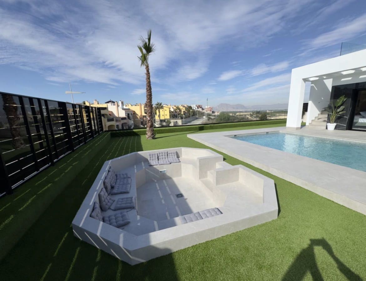 3 quarto Moradia para venda em Algorfa com piscina garagem - 670 000 € (Ref: 10038562)