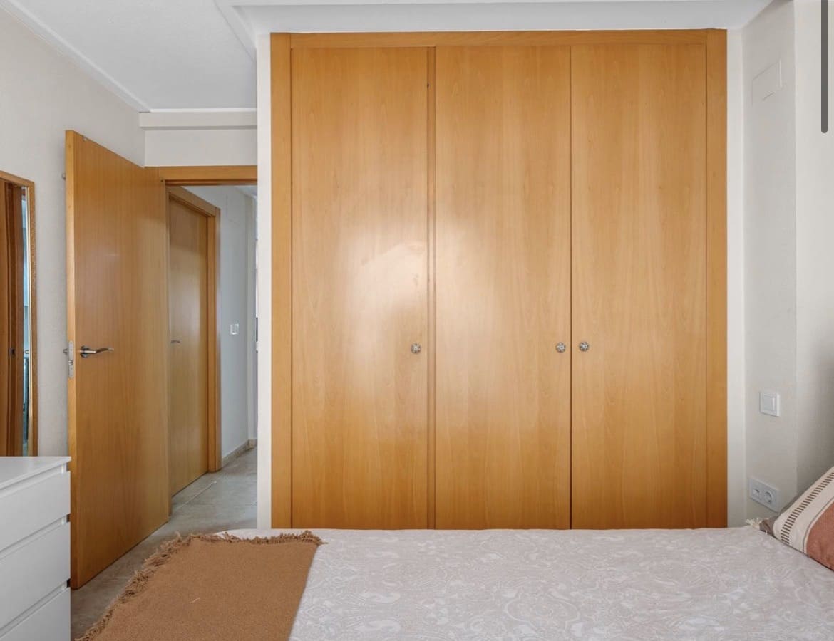 2 sovrum Lägenhet till salu i Alicante stad - 189 000 € (Ref: 10038573)