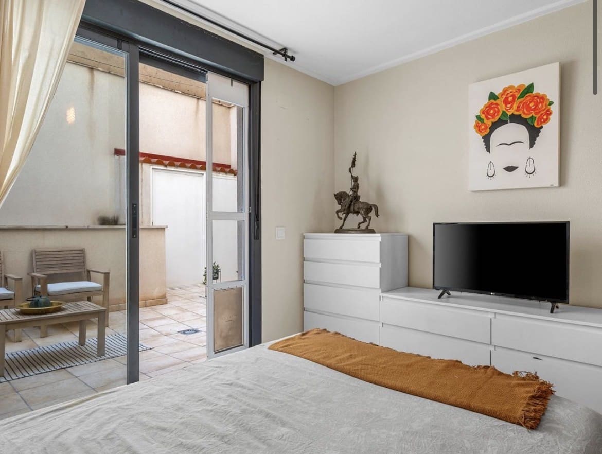 2 sovrum Lägenhet till salu i Alicante stad - 189 000 € (Ref: 10038573)