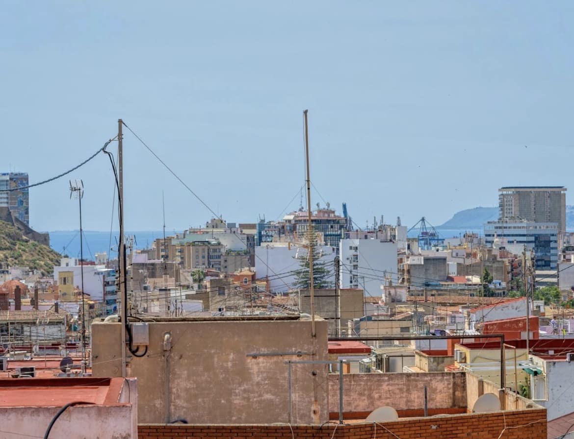 2 sovrum Lägenhet till salu i Alicante stad - 189 000 € (Ref: 10038573)