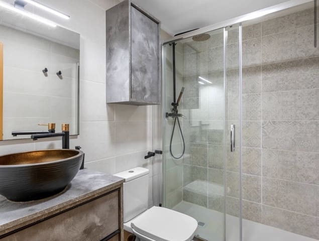 2 sovrum Lägenhet till salu i Carolinas Bajas, Alicante stad - 189 000 € (Ref: 10038573)