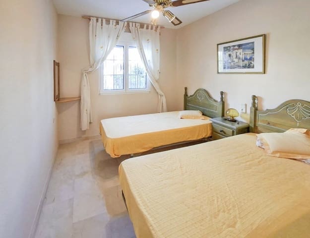 2 sypialnia Dom na sprzedaż w Villamartin, Orihuela z basenem garażem - 215 000 € (Ref: 10038578)