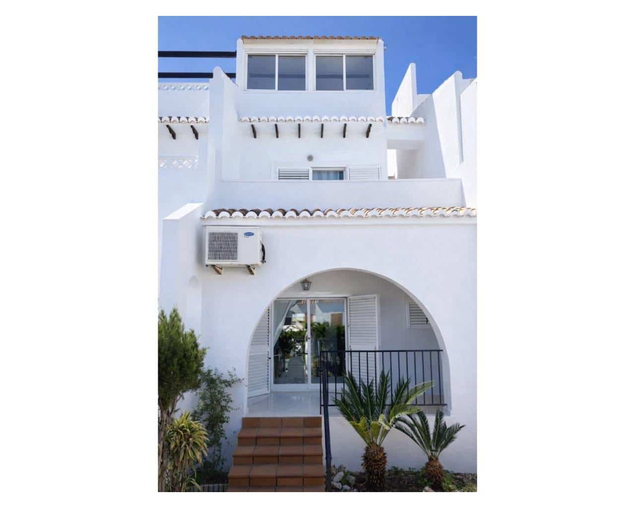 3 quarto Casa em Banda para venda em Ciudad Quesada com piscina garagem - 215 000 € (Ref: 10072694)