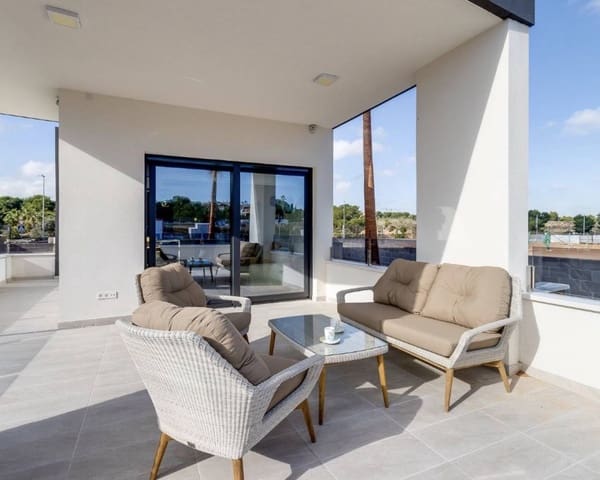 2 Zimmer Apartment zu verkaufen in Torrevieja mit Pool Garage - 293.000 € (Ref: 10079782)