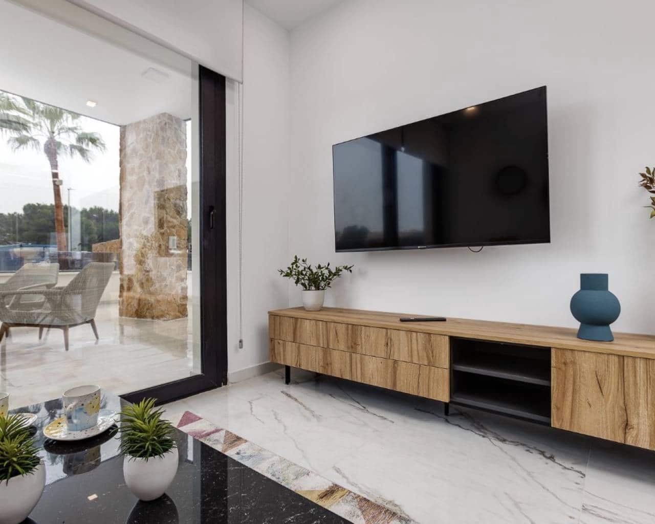 2 Zimmer Apartment zu verkaufen in Torrevieja mit Pool Garage - 293.000 € (Ref: 10079782)