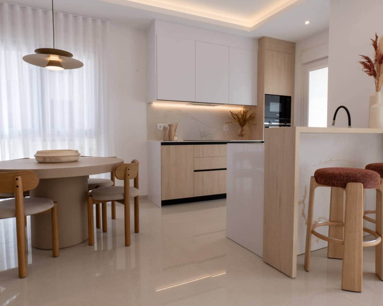 Apartamento de 2 habitaciones en Ciudad Quesada en venta con piscina garaje - 299.000 € (Ref: 10079784)