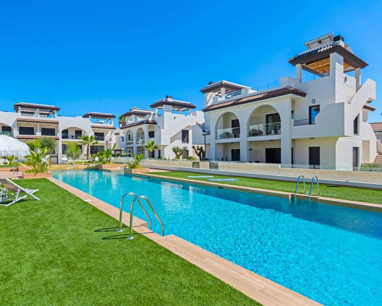 2 quarto Apartamento para venda em Ciudad Quesada com piscina garagem - 308 000 € (Ref: 10079808)