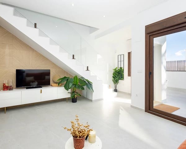 3 soverom Hus til salgs i Orihuela med svømmebasseng garasje - € 315 000 (Ref: 10079884)