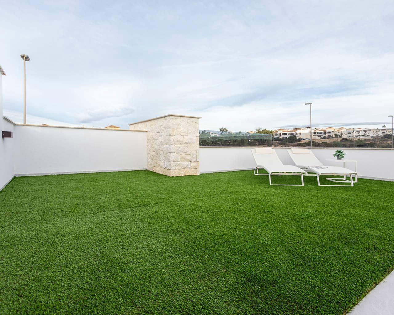 2 slaapkamer Villa te koop in Orihuela met zwembad garage - € 351.000 (Ref: 10081182)
