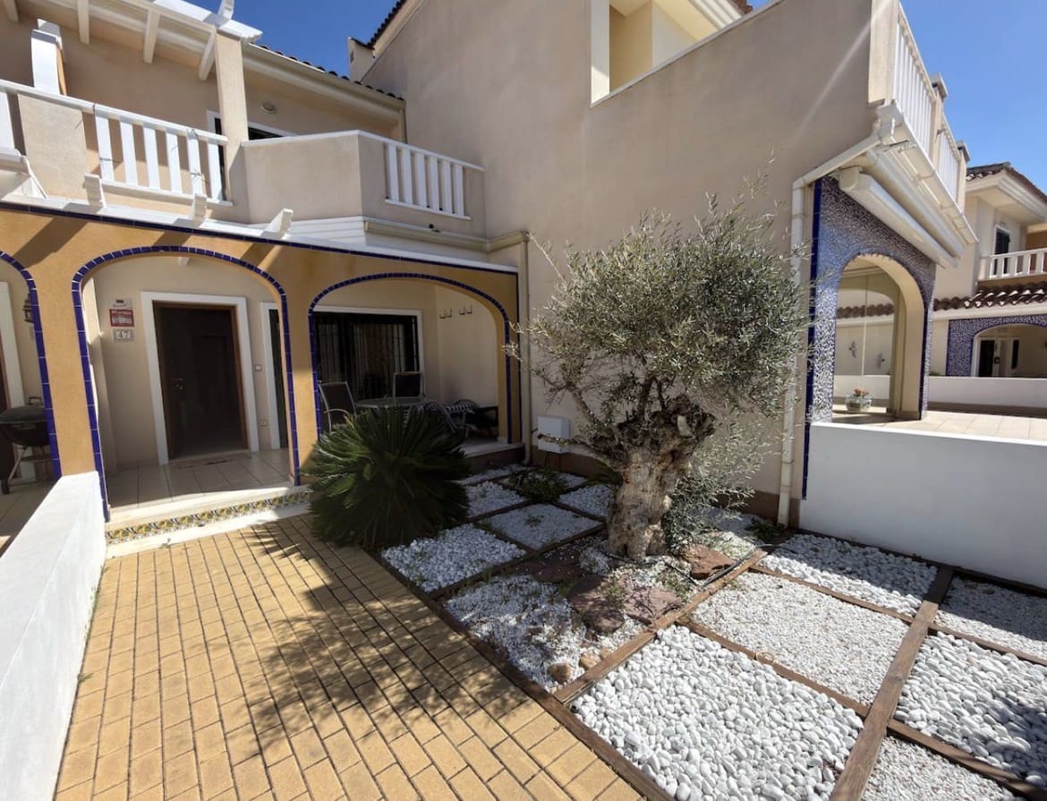 3 sovrum Villa till salu i Ciudad Quesada med pool garage - 320 000 € (Ref: 10094612)