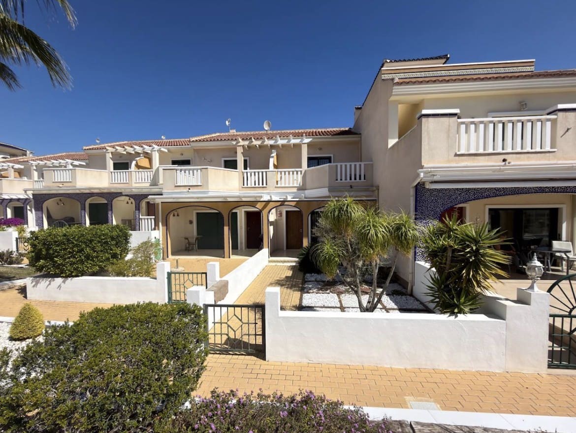 3 sovrum Villa till salu i Ciudad Quesada med pool garage - 320 000 € (Ref: 10094612)