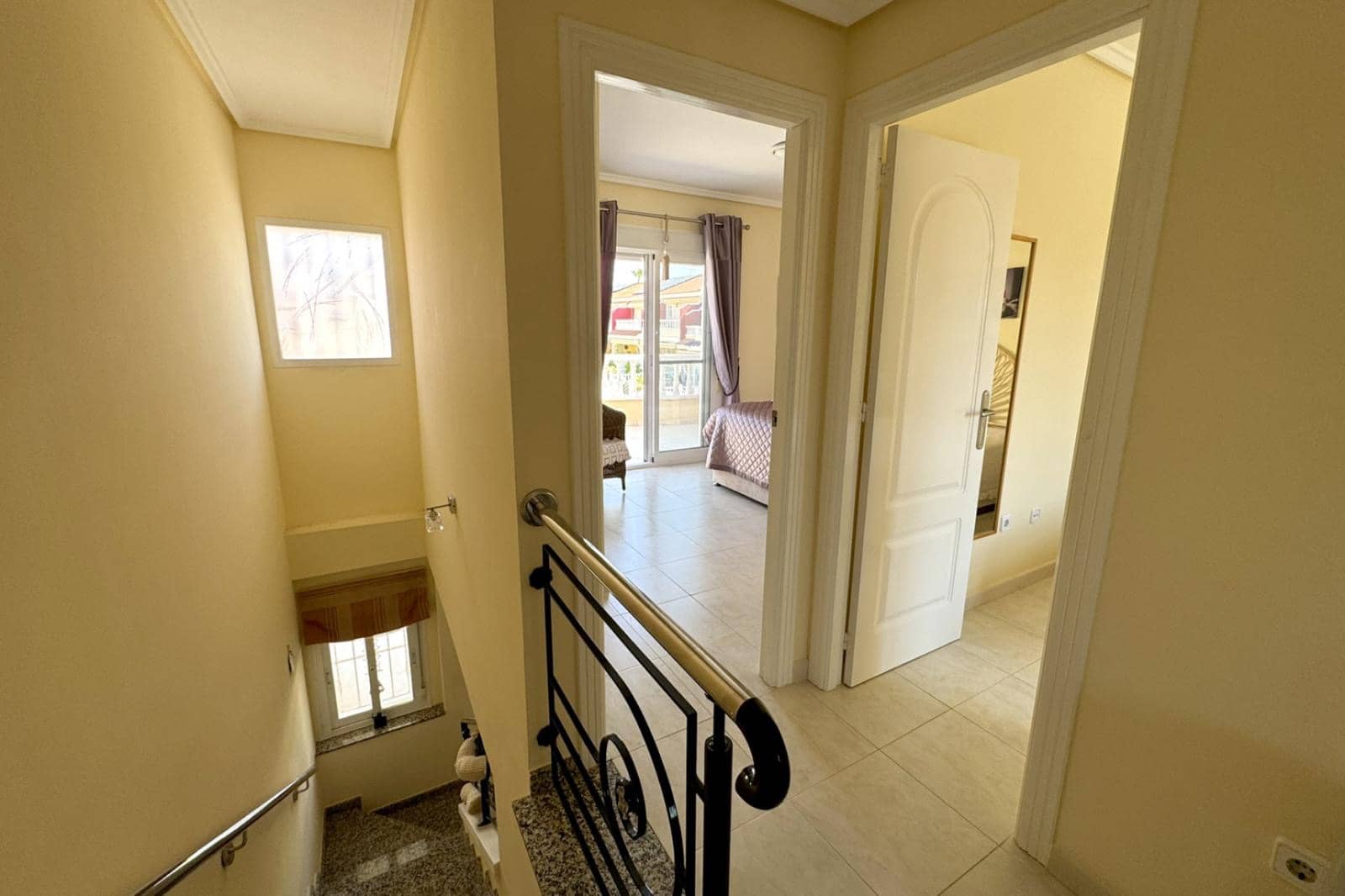3 sypialnia Bungalow na sprzedaż w Ciudad Quesada z basenem garażem - 240 000 € (Ref: 10116399)