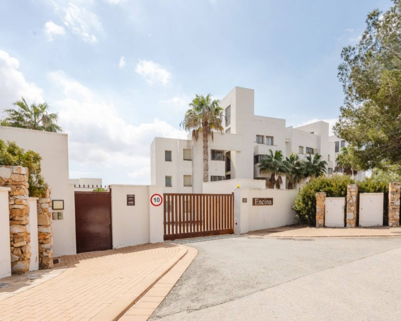 2 soveværelse Lejlighed til salg i Orihuela med swimmingpool garage - € 282.500 (Ref: 10120271)