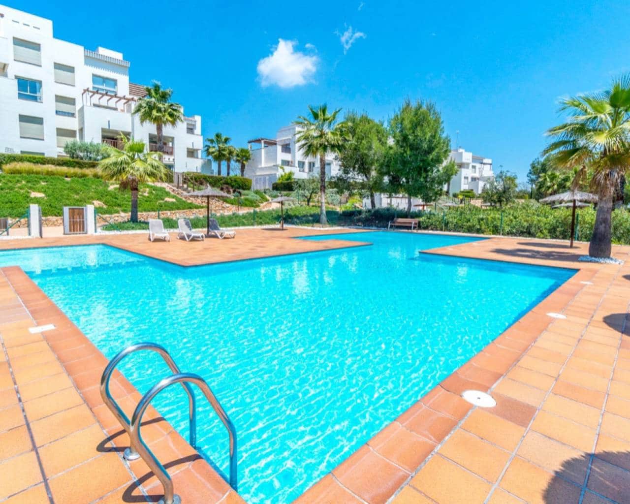 2 soveværelse Lejlighed til salg i Orihuela med swimmingpool garage - € 282.500 (Ref: 10120271)