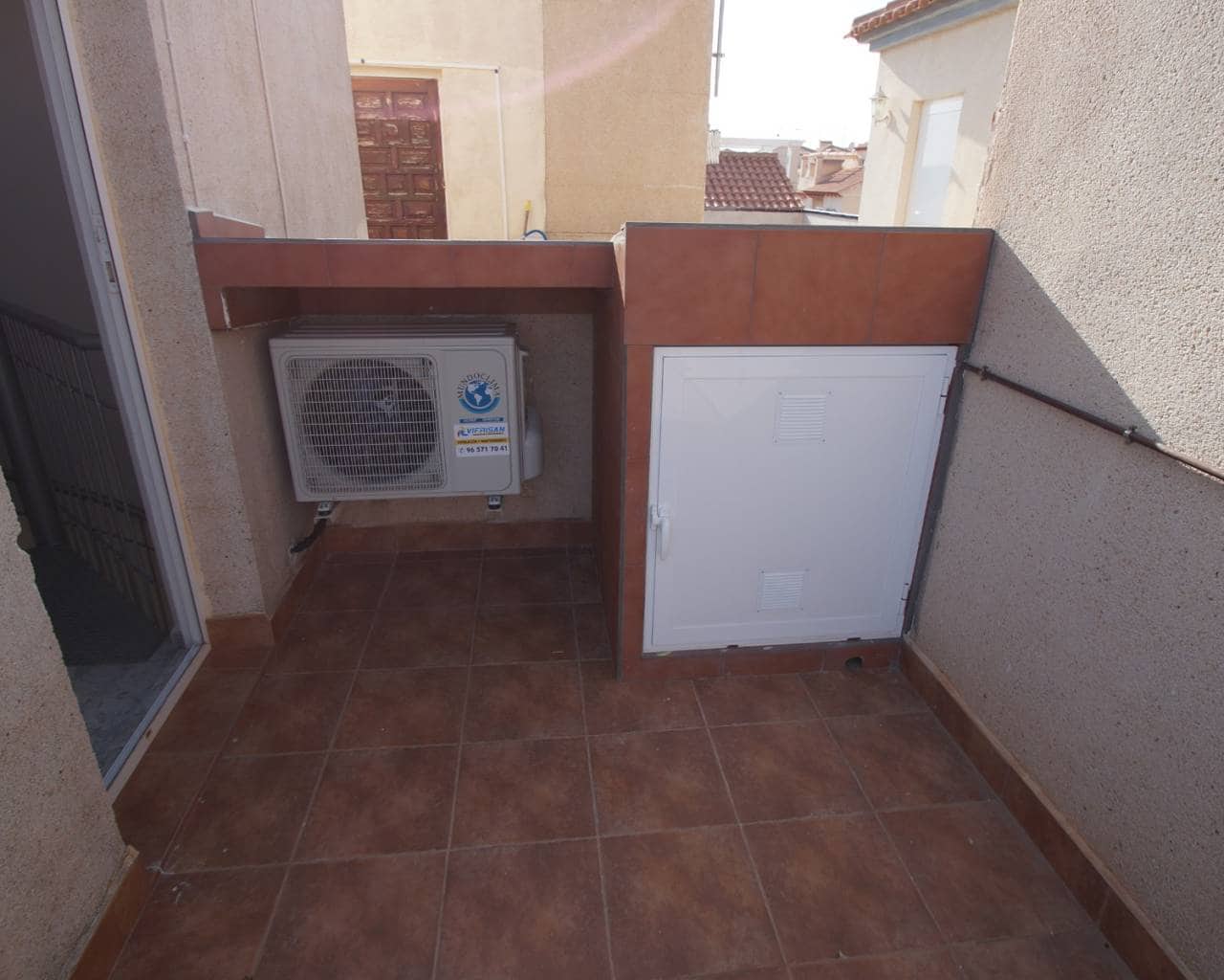 2 makuuhuone Bungalow myytävänä paikassa Playa Flamenca mukana uima-altaan 
autotalli - 155 000 € (Ref: 10135197)