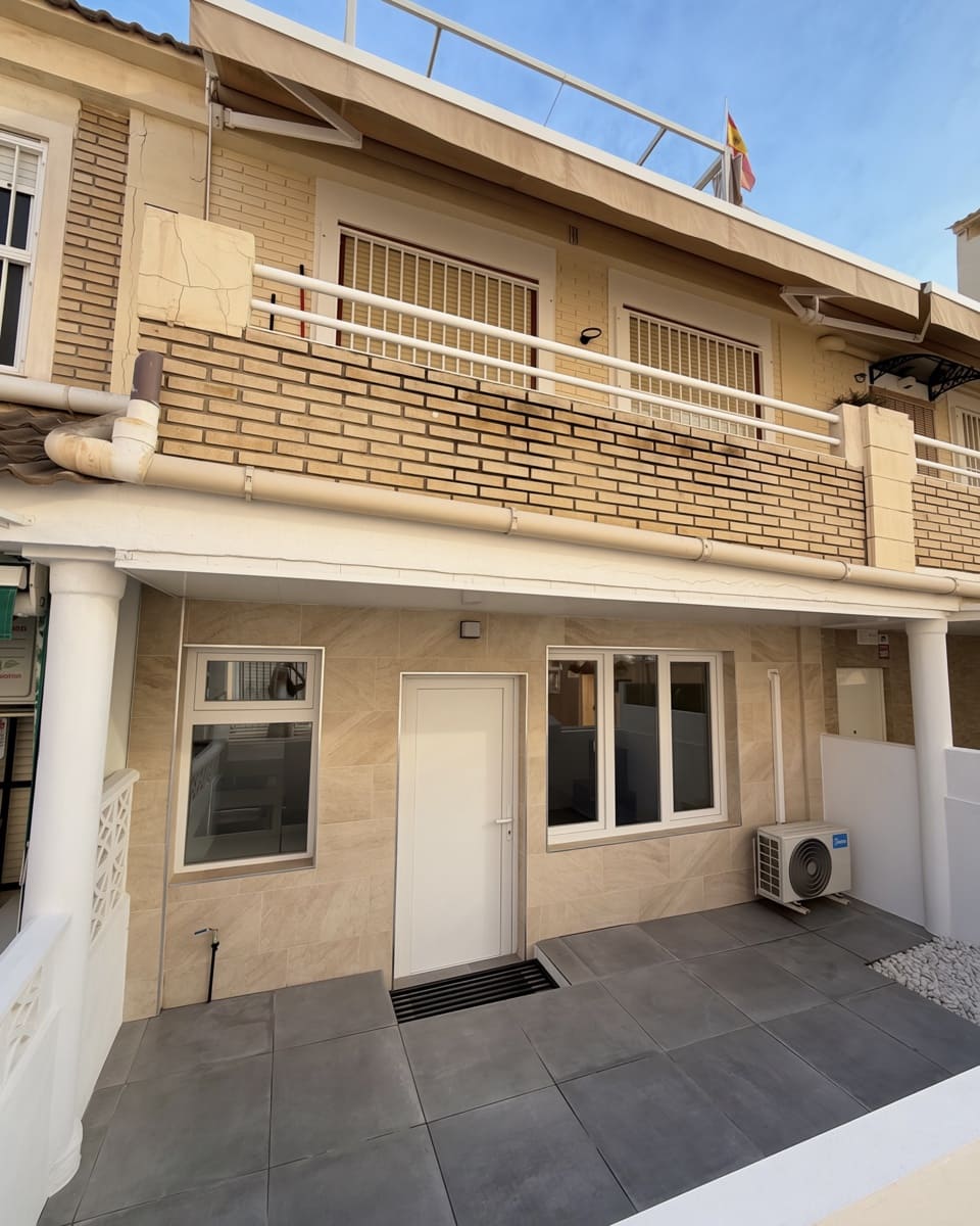 2 bedroom Apartment for sale in La Mata - € 240,000 (Ref: 10162535)