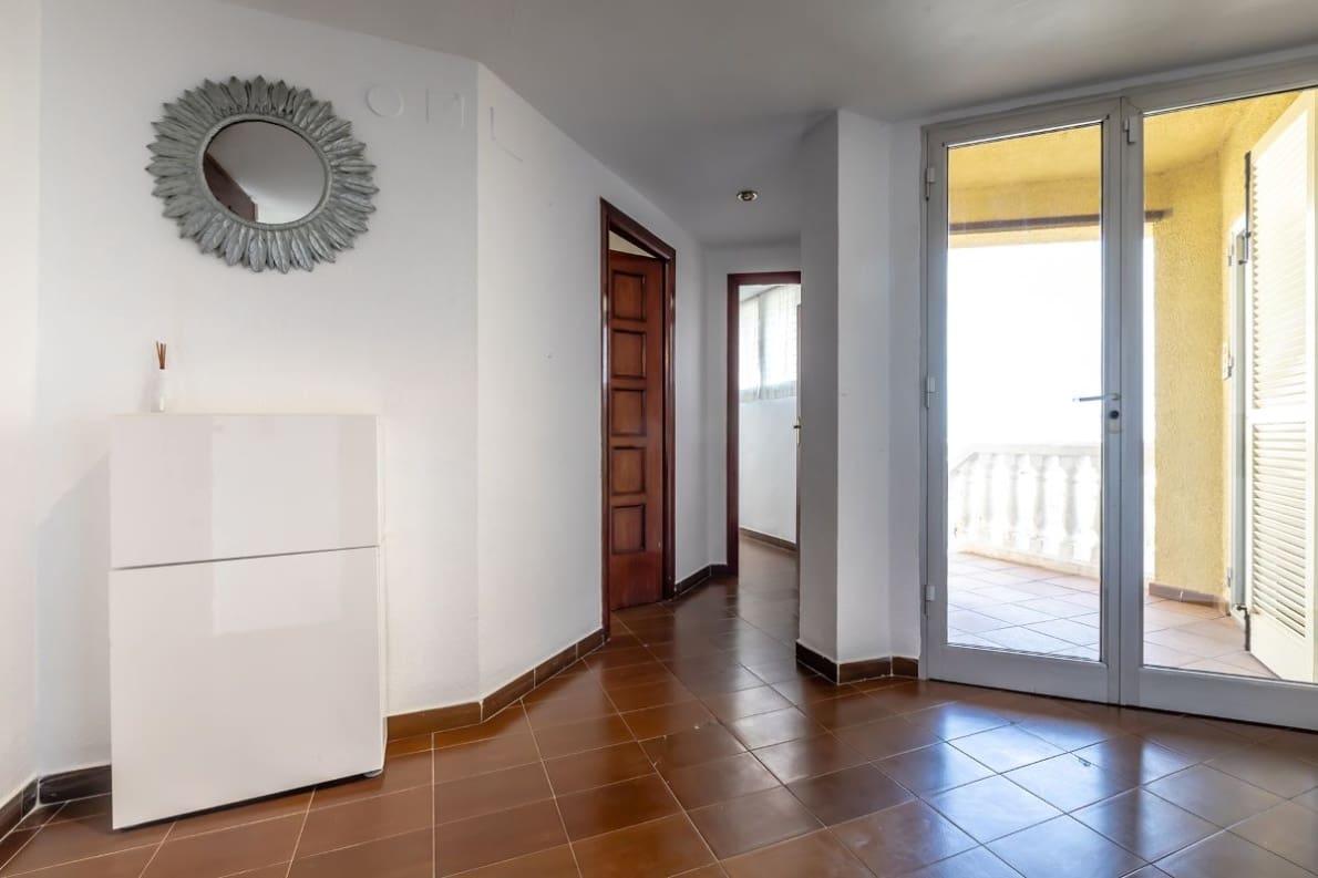 Chalet de 4 habitaciones en Alzira en venta con piscina garaje - 349.500 € (Ref: 10057413)