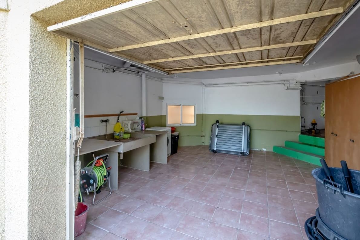 Chalet de 4 habitaciones en Alzira en venta con piscina garaje - 349.500 € (Ref: 10057413)