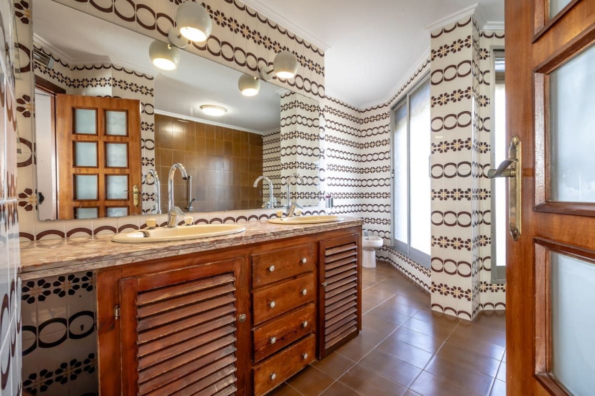 Chalet de 4 habitaciones en Alzira en venta con piscina garaje - 349.500 € (Ref: 10057413)