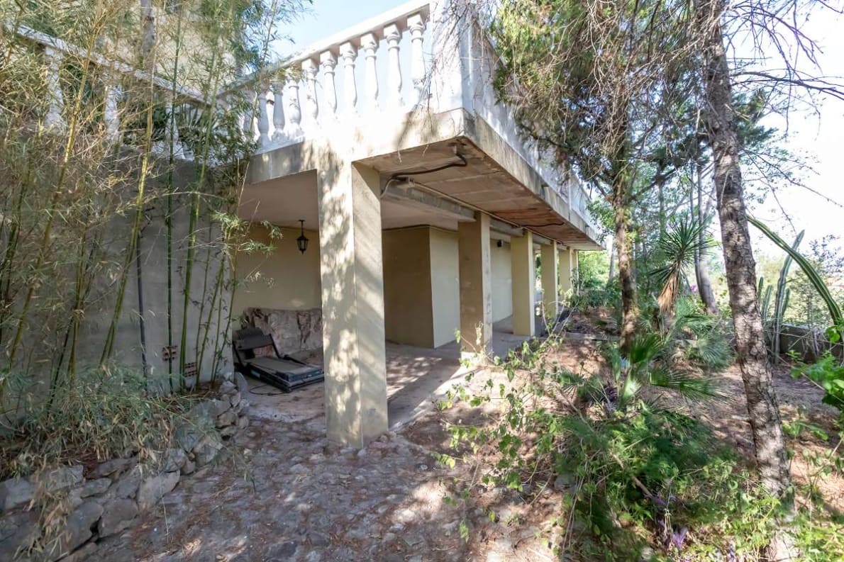 Chalet de 4 habitaciones en Alzira en venta con piscina garaje - 349.500 € (Ref: 10057413)