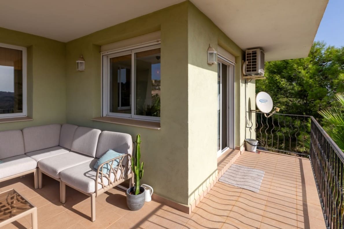 4 soveværelse Villa til salg i Chiva med swimmingpool garage - € 359.000 (Ref: 10057414)