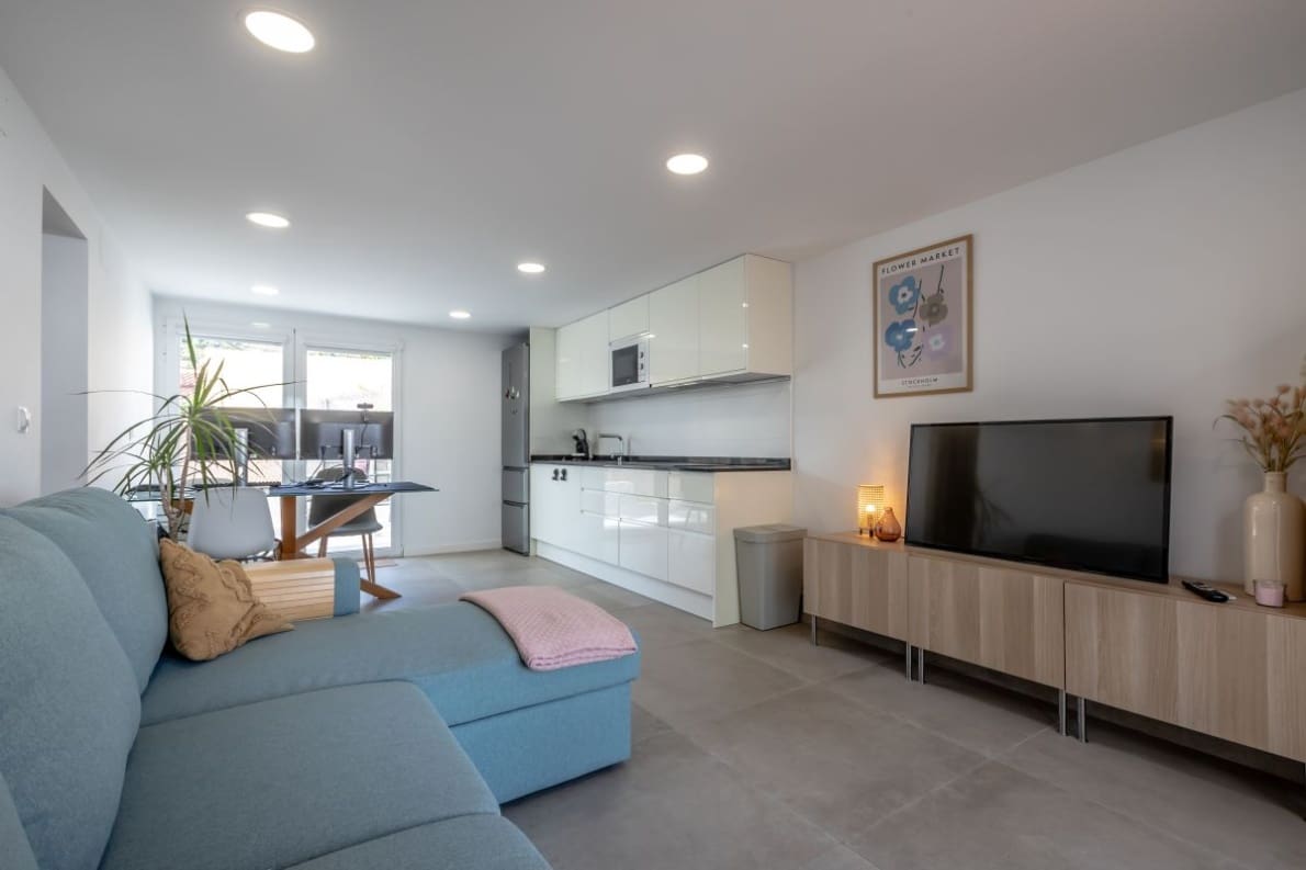 4 soveværelse Villa til salg i Chiva med swimmingpool garage - € 359.000 (Ref: 10057414)