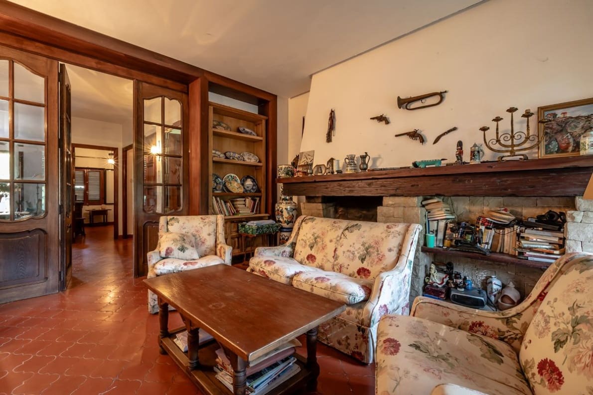 9 bedroom Villa for sale in Naquera with pool garage - € 1,100,000 (Ref: 10057415)
