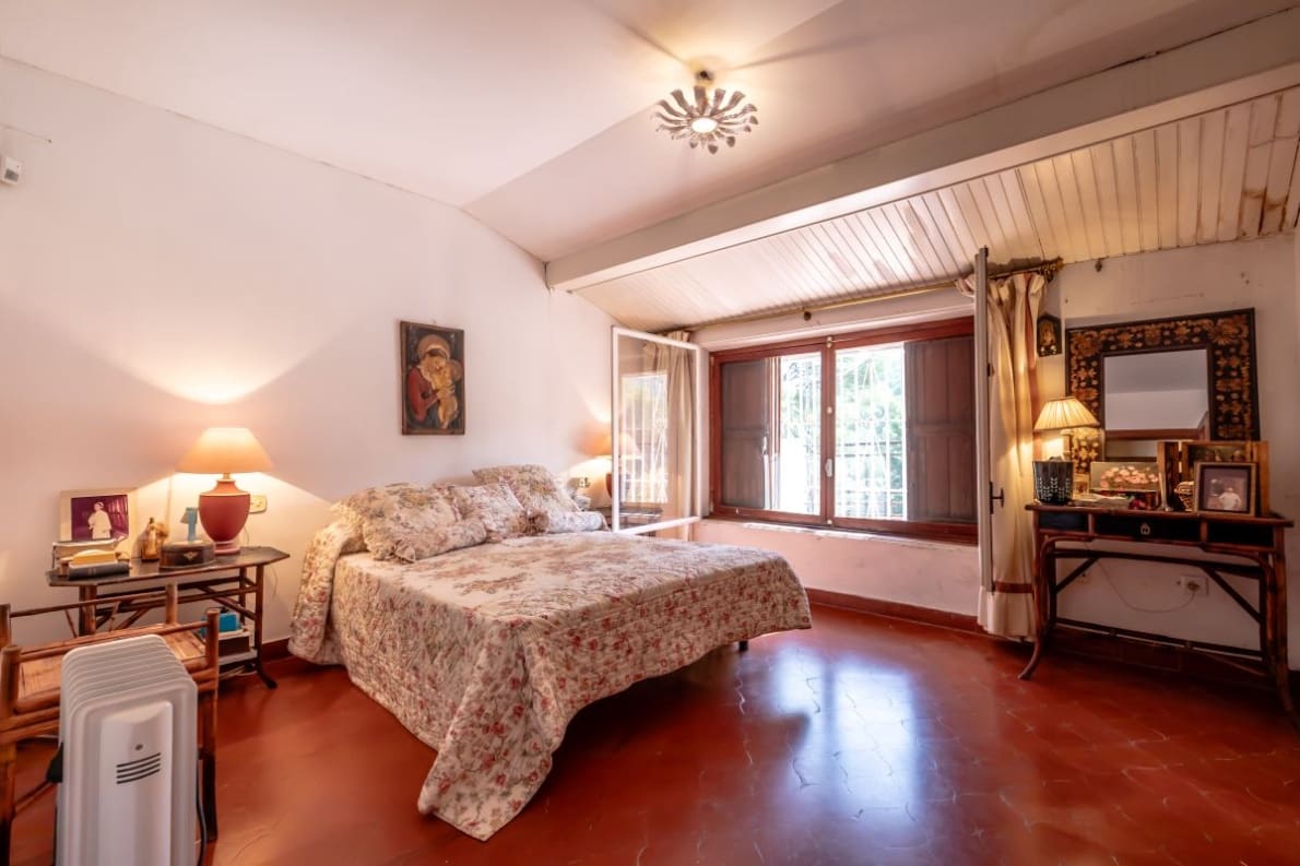 9 bedroom Villa for sale in Naquera with pool garage - € 1,100,000 (Ref: 10057415)