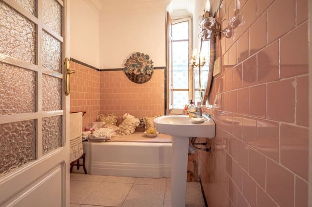 9 Zimmer Villa zu verkaufen in Náquera mit Pool Garage - 1.100.000 € (Ref: 10057415)