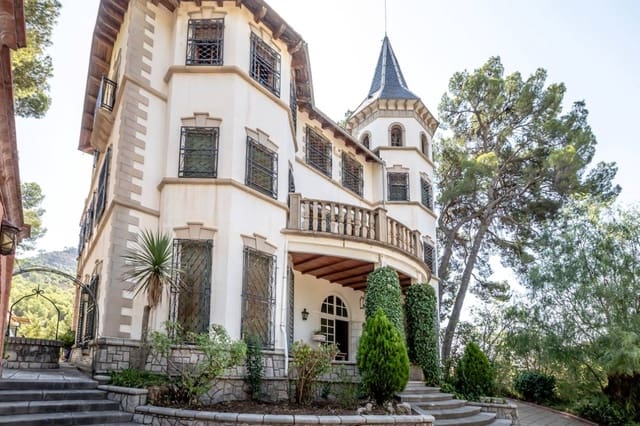 9 Zimmer Villa zu verkaufen in Náquera mit Pool Garage - 1.100.000 € (Ref: 10057415)