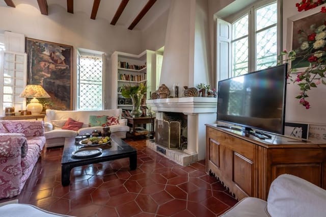9 Zimmer Villa zu verkaufen in Náquera mit Pool Garage - 1.100.000 € (Ref: 10057415)