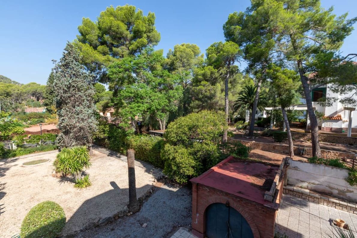 9 bedroom Villa for sale in Naquera with pool garage - € 1,100,000 (Ref: 10057415)