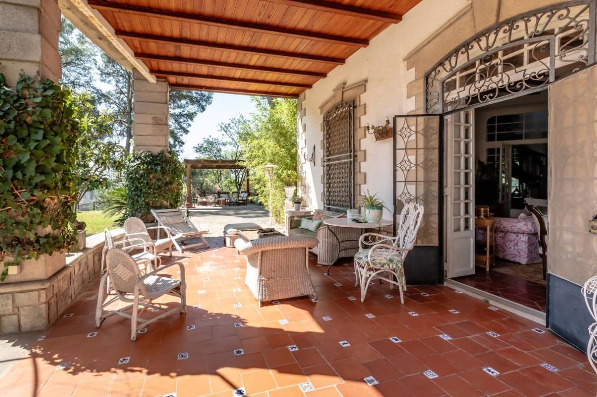 9 bedroom Villa for sale in Naquera with pool garage - € 1,100,000 (Ref: 10057415)