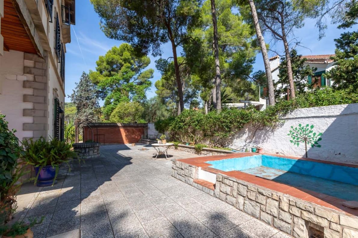 9 bedroom Villa for sale in Naquera with pool garage - € 1,100,000 (Ref: 10057415)