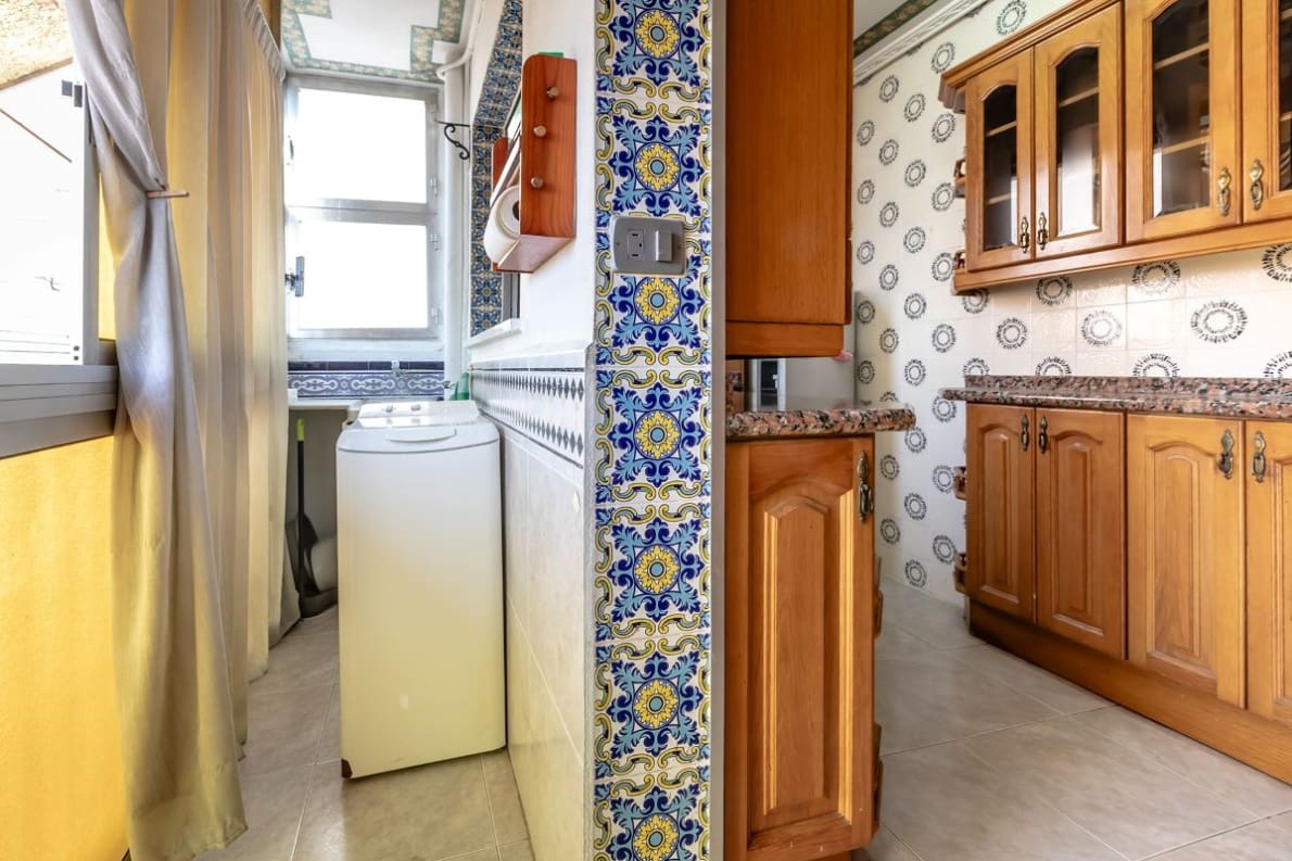 3 sovrum Lägenhet till salu i Valencia stad med garage - 390 000 € (Ref: 10057417)