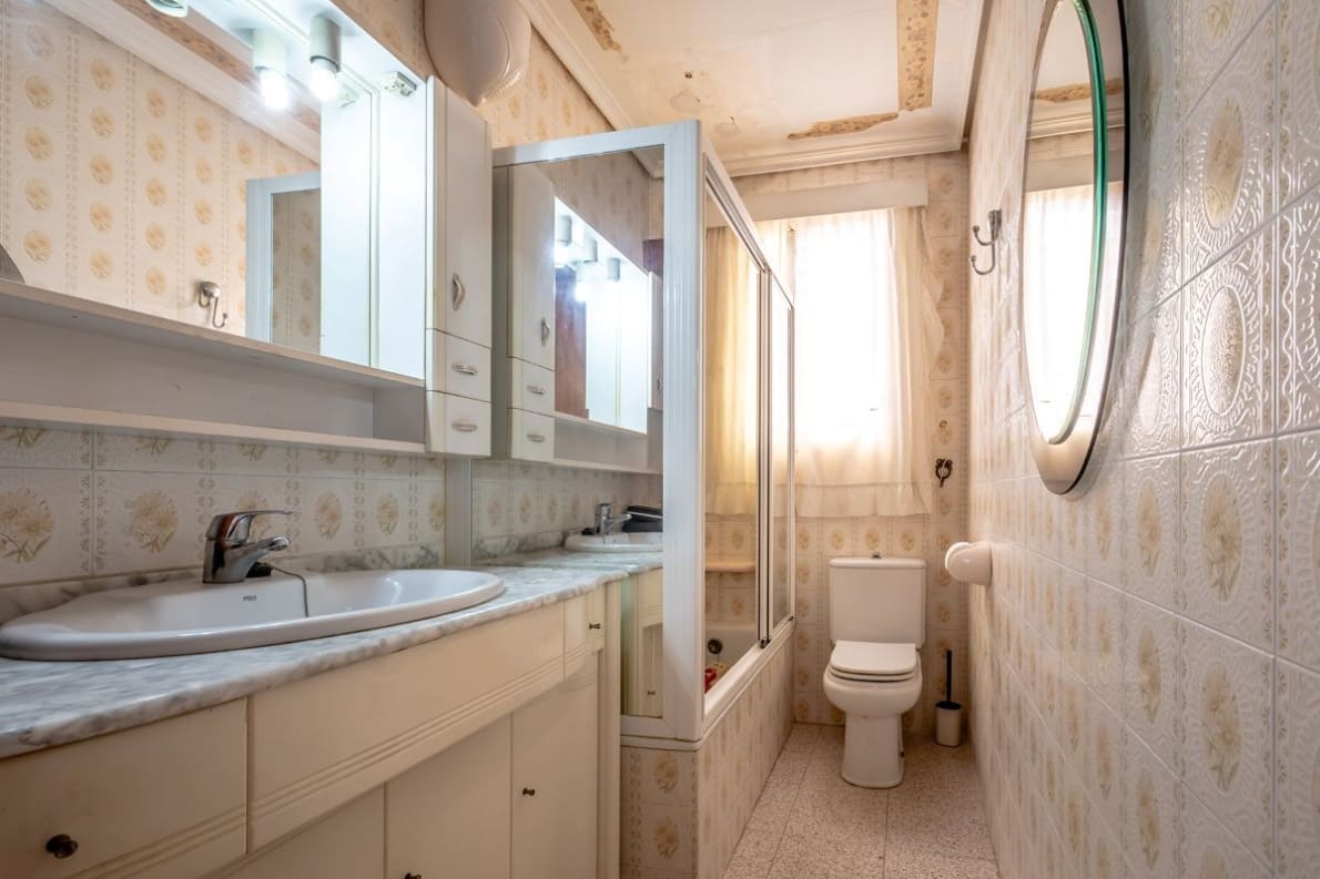 3 sovrum Lägenhet till salu i Valencia stad med garage - 390 000 € (Ref: 10057417)
