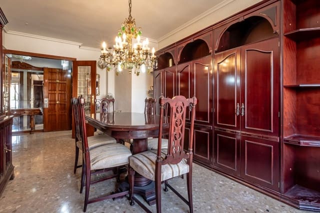 3 sovrum Lägenhet till salu i El Botanic, Valencia stad med garage - 390 000 € (Ref: 10057417)