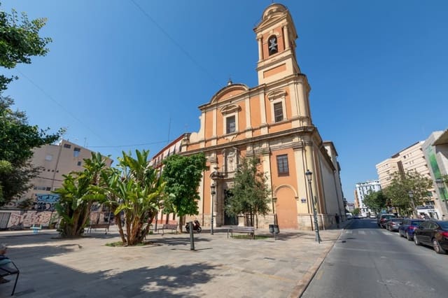 3 sovrum Lägenhet till salu i El Botanic, Valencia stad med garage - 390 000 € (Ref: 10057417)