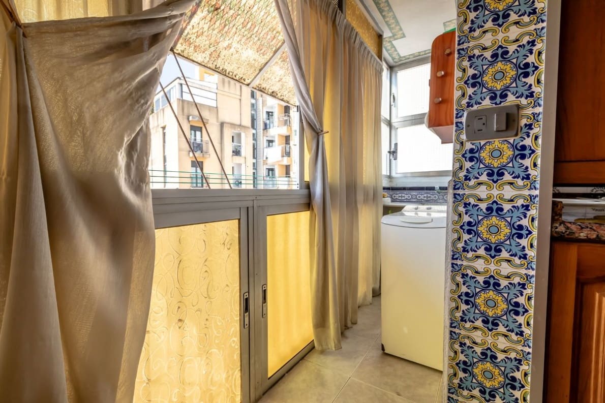 3 sovrum Lägenhet till salu i Valencia stad med garage - 390 000 € (Ref: 10057417)
