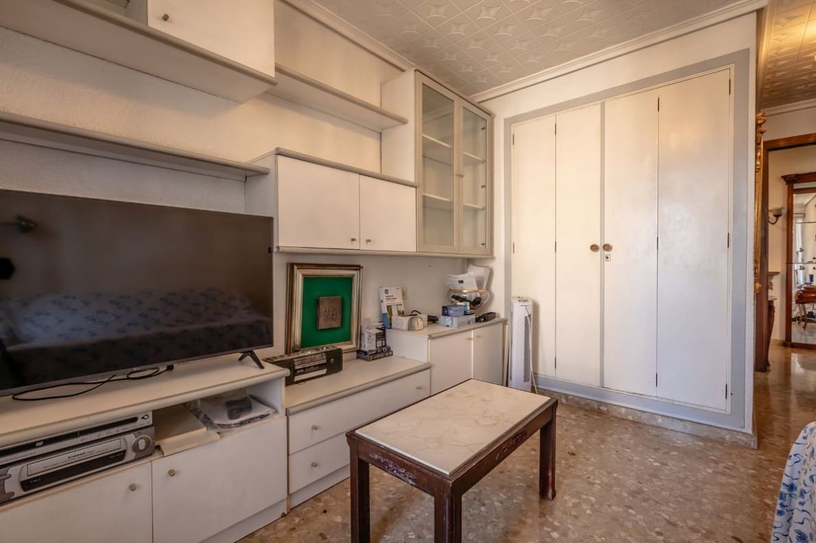 3 sovrum Lägenhet till salu i Valencia stad med garage - 390 000 € (Ref: 10057417)