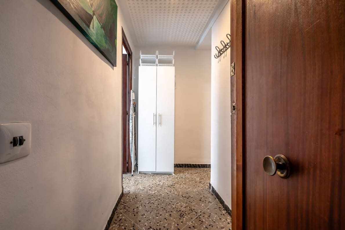 Apartamento de 3 habitaciones en València ciudad en venta - 240.000 € (Ref: 10057421)