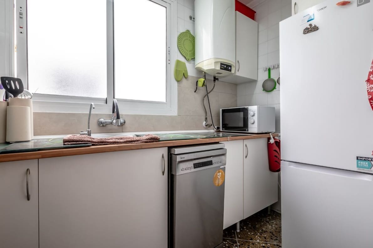 Apartamento de 3 habitaciones en València ciudad en venta - 240.000 € (Ref: 10057421)