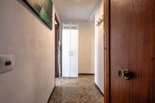 3 makuuhuone Huoneisto myytävänä paikassa Mont-Olivet, Valencia kaupunki - 240 000 € (Ref: 10057421)