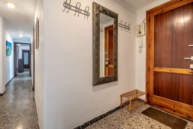 3 makuuhuone Huoneisto myytävänä paikassa Mont-Olivet, Valencia kaupunki - 240 000 € (Ref: 10057421)