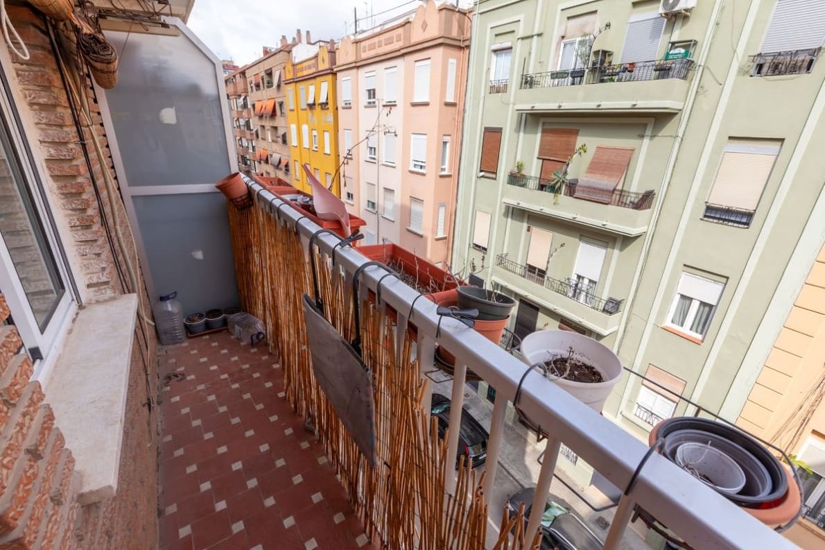 Apartamento de 3 habitaciones en València ciudad en venta - 240.000 € (Ref: 10057421)