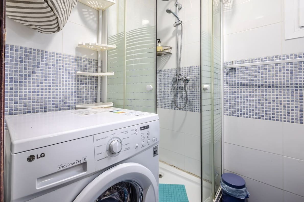 Apartamento de 3 habitaciones en València ciudad en venta - 240.000 € (Ref: 10057421)