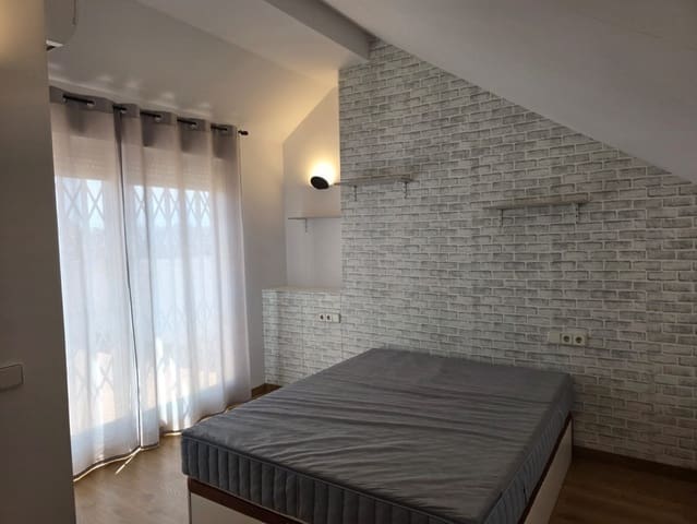 3 makuuhuone Huoneisto myytävänä paikassa La Petxina, Valencia kaupunki mukana 
autotalli - 625 000 € (Ref: 10057422)